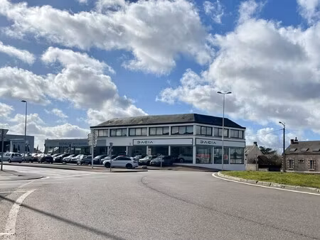 location local commercial 1 471m² fleury les aubrais 45400