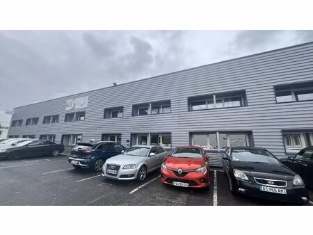 location local professionnel 274m² ingre 45140