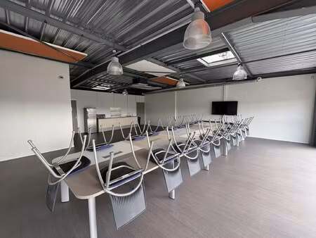 location local professionnel 148m² orleans 45100
