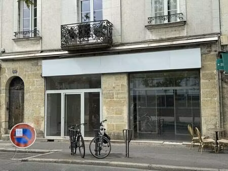 local commercial avec bail commercial