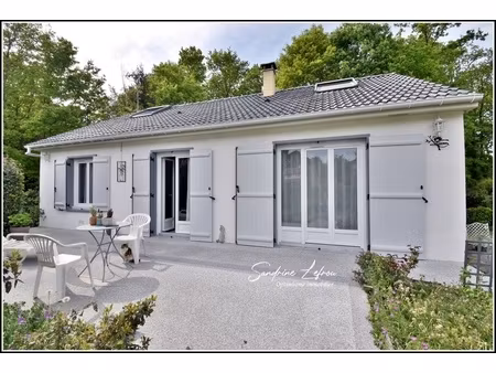 maison sur sous-sol total - 6 pièces - 4 chambres + 1 bureau - 100m2 habitables sur 1225m2
