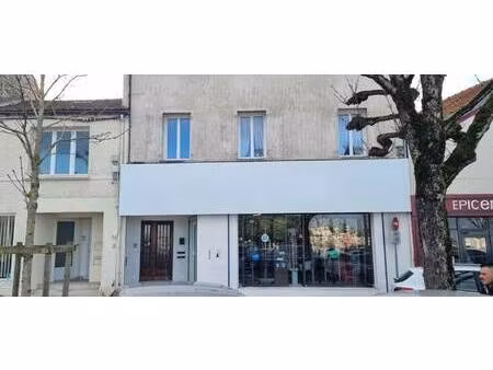 local commercial à louer