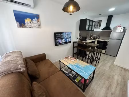 location meublée appartement 1 pièce 23 m² à le creusot (71200)  530 €