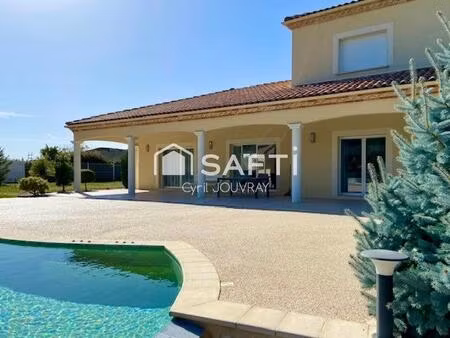 maison  quatre chambres avec de belles prestations