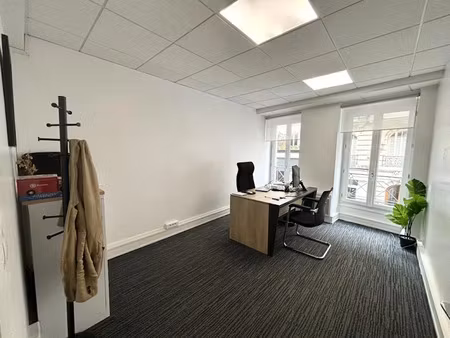 location locaux professionnels 53 m² à paris 8ème (75008)  2 683 €