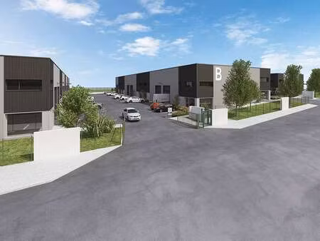 vente bureaux et commerces à pléchâtel (35470) : à vendre / 182m² pléchâtel