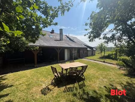 vente longère et corps de ferme à la noë-blanche (35470) : à vendre / 187m² la noë-blanche