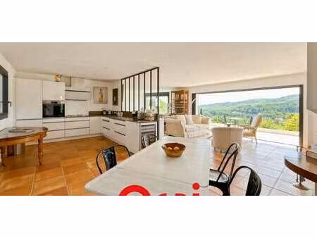 maison avec piscine et terrasse le castellet (83)