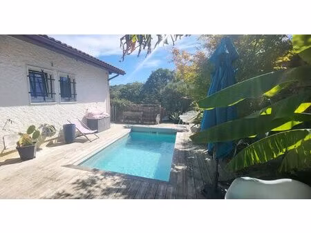 bidart – maison de plain-pied avec piscine  plages d'ilbarri