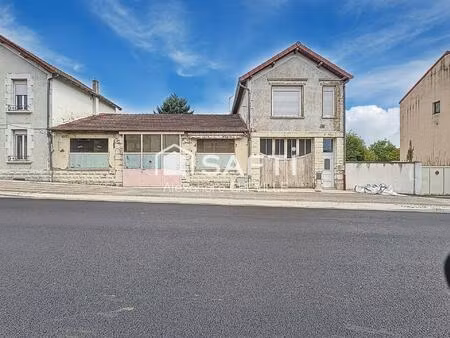 appartement + atelier à rénover – 250m²