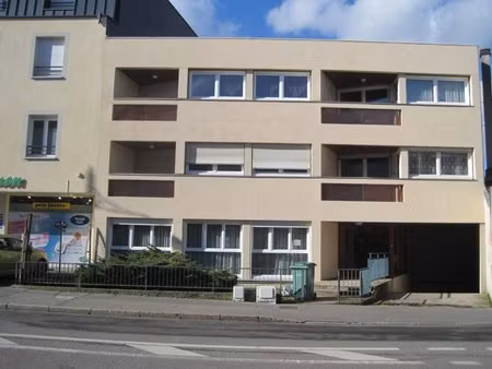 à louer local commercial 63 87 m² – 730 € |laxou