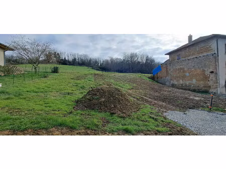 achat terrain 600m²