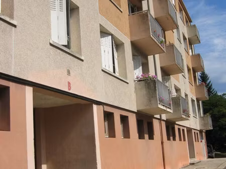 appartement le cheylard 4 pièce(s) 73 m2