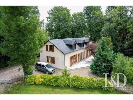 maison de luxe de 14 pièces en vente à saint-maurice-montcouronne  île-de-france