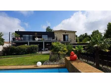 maison de luxe à vendre à montdoumerc : 522 000 € | 234m²