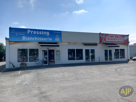 local commercial 60m² à lesparre médoc