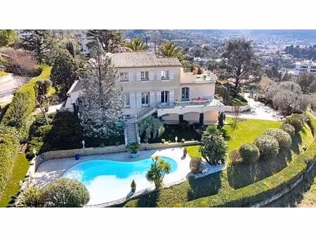 villa de luxe de 8 pièces en vente drap  france