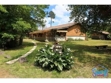 local commercial de 139m² dépendance avec salle d'eau et wc su