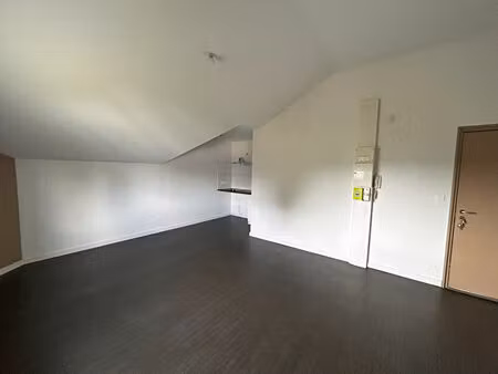 location appartement 3 pièces  50.17m²  saint