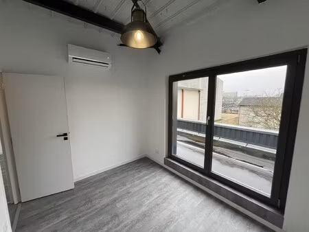 location local professionnel 9m² olivet 45160