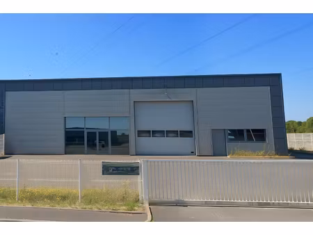 local d'activité saint maur 665 m2