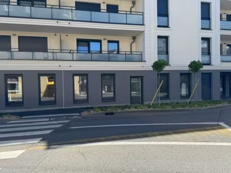 local professionnel à louer hagondange 2 pièce(s) 96m2 1 363€/mois ht/hc