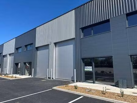 vente bureaux et commerces à grandchamps-des-fontaines (44119) : à vendre / 195m² grandcha