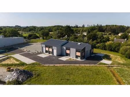 vente bureaux et commerces à saint-molf (44350) : à vendre / 119m² saint-molf