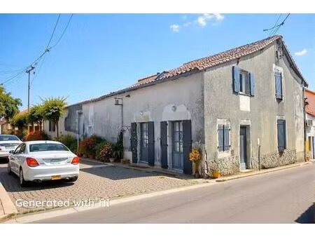 maison de village spacieuse à verteuil-sur-charente