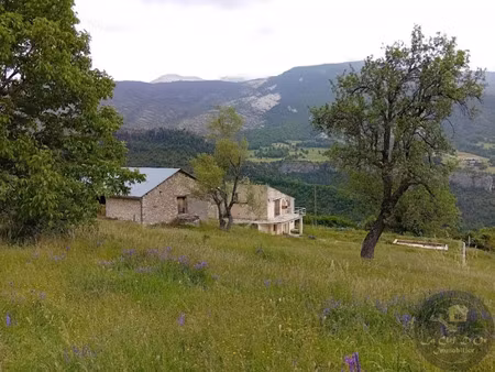 vente propriété 580 m² à annot (04240)  472 500 €