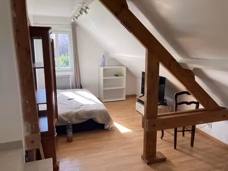 location meublée appartement 1 pièce 20 m² à saint-gregoire (35760)  450 €