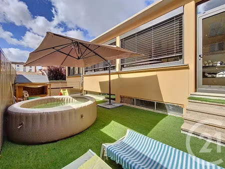 vente appartement 4 pièces 119.66 m² à le puy-en-velay (43000)  299 000 €