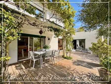 maison de luxe à vendre à bailly