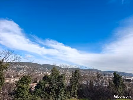 terrain constructible 800m2 draguignan - 1 min à pied des commerces