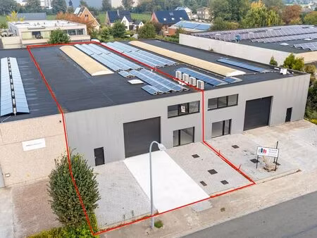 bien professionnel à louer à bevere € 4.500 (ldqn5) - panorama b2b gent industrie | zimmo