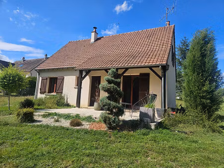 vente maison 4 pièces  87.40m²  céré