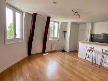 location appartement 2 pièces 36 m² à tours (37000)  670 €