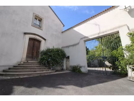 herault propriété d'exeption 600m2 sur 100000m2