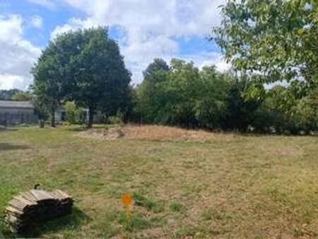 vente terrain à laval (53000) : à vendre / laval