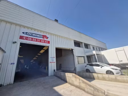 location locaux professionnels 2184 m² à terrasson-lavilledieu (24120)  5 720 €