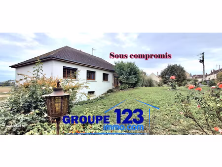 pavillon de plain-pied - 102 m2 habitables sur sous-sol tota