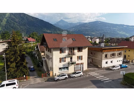 passy : appartement récent et entièrement rénové