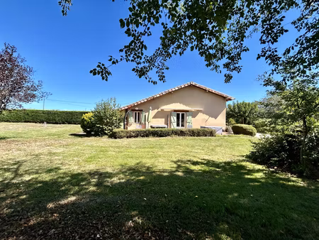 la maison du pin penché