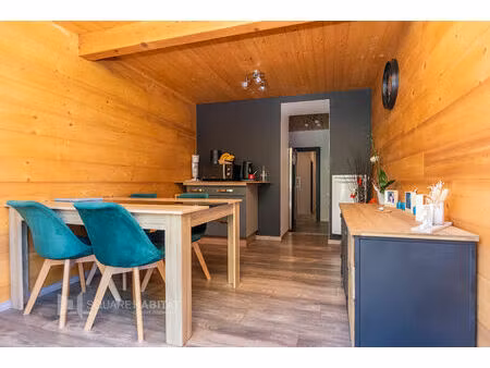 ensemble immobilier - doucier - 8 pièces - 200 m²