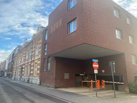 ruime ondergrondse garagebox