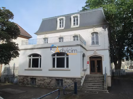 immeuble de caractere avec bureaux
