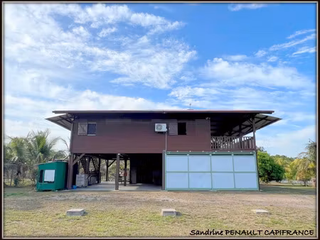 a vendre a kourou (97310 guyane française) une magnifique maison t4 de campagne de 103 m² 