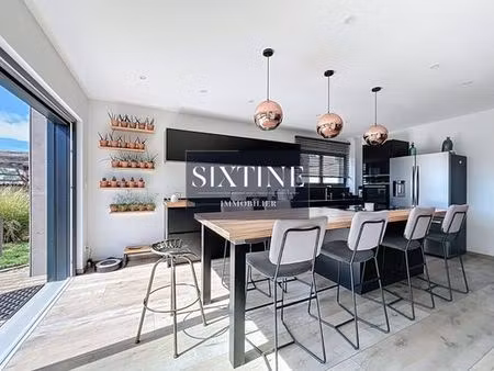 maison de 4 chambres de luxe en vente à frontonas  auvergne-rhône-alpes