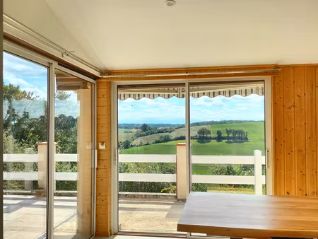 charmante maison rénovée avec vue panoramique sur les pyréné