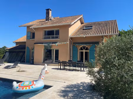 achat maison 9 pièces 283m²